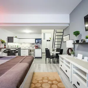 דירה Bpr Elite - Sky Terrace, בודפשט