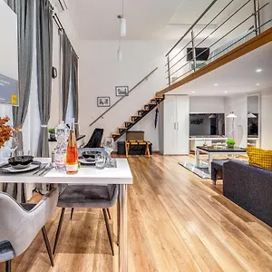  Apartment Sweet Dreams At Oktogon Downtown