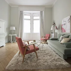  Apartment Jettsetter Luxury By Andrassy Ave & Opera